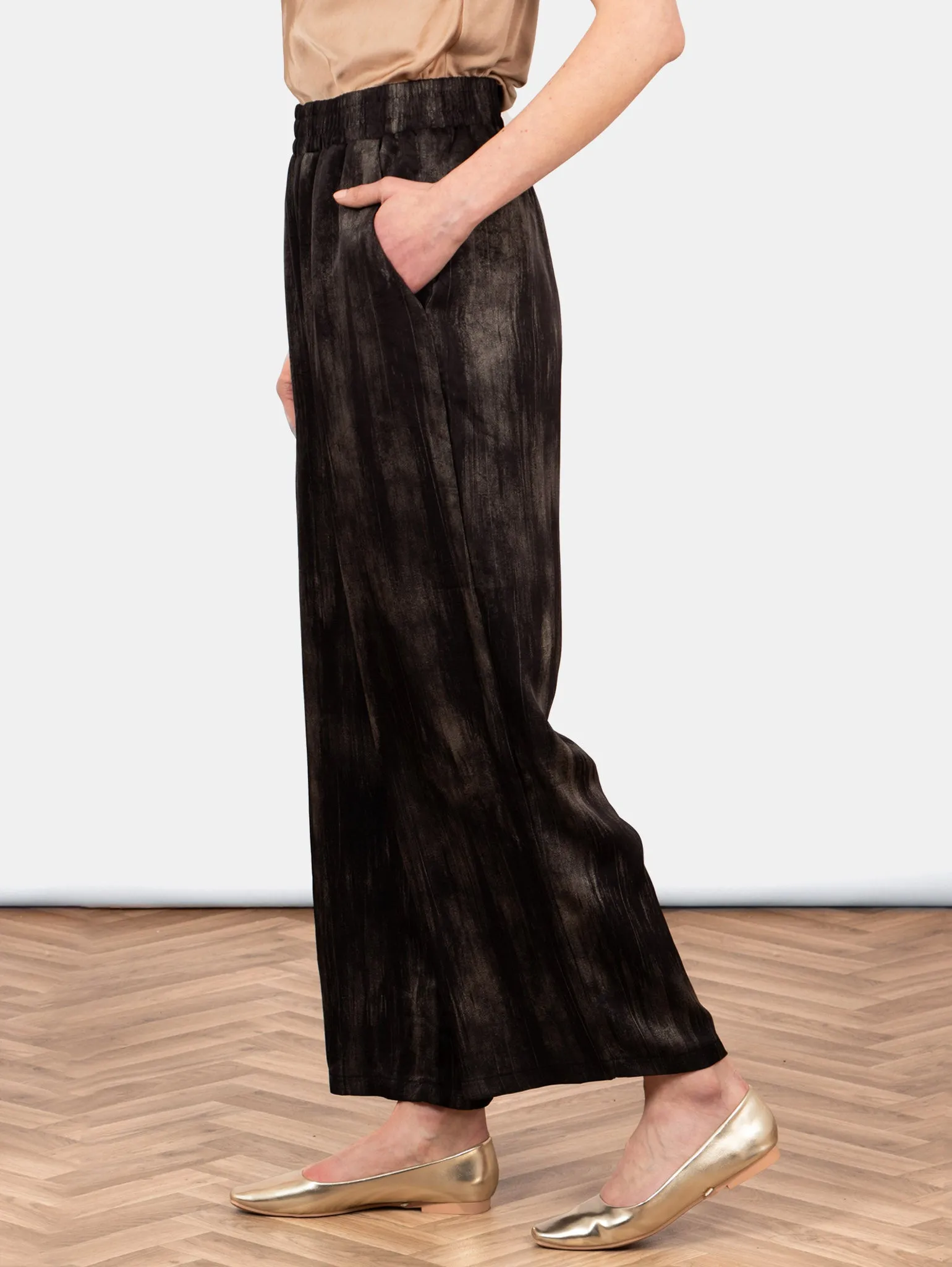Carter Wide Leg Trousers - Black/Gold, Metallic Brushstroke
