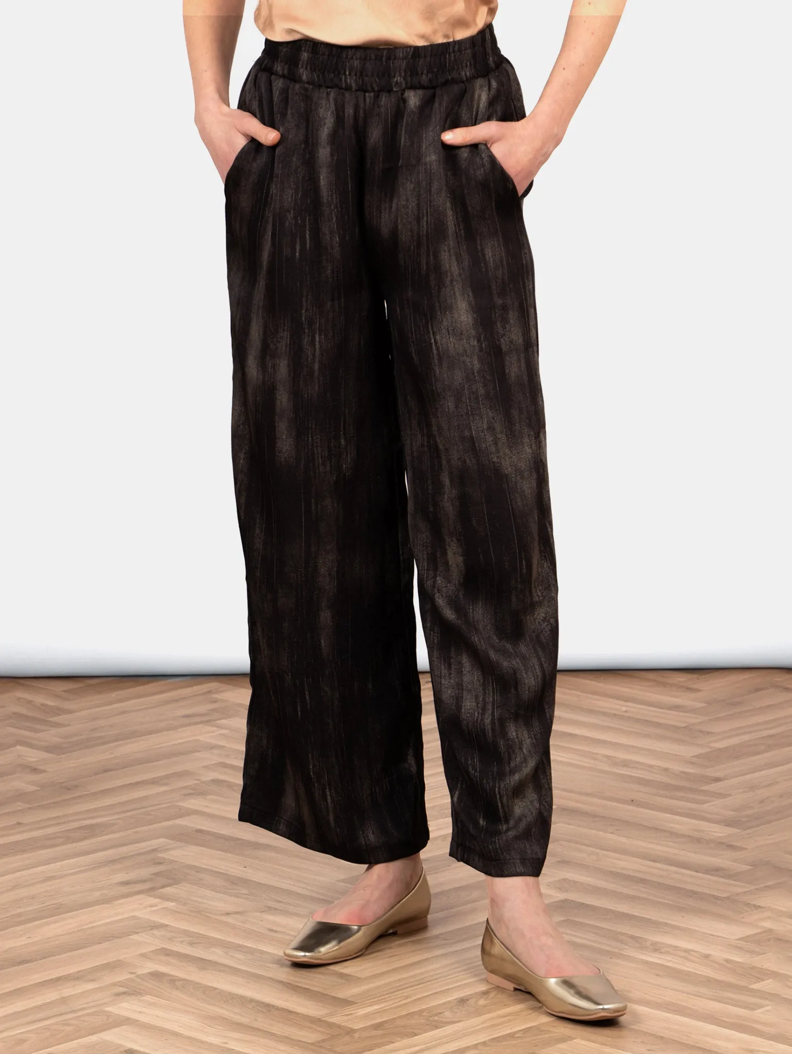 Carter Wide Leg Trousers - Black/Gold, Metallic Brushstroke