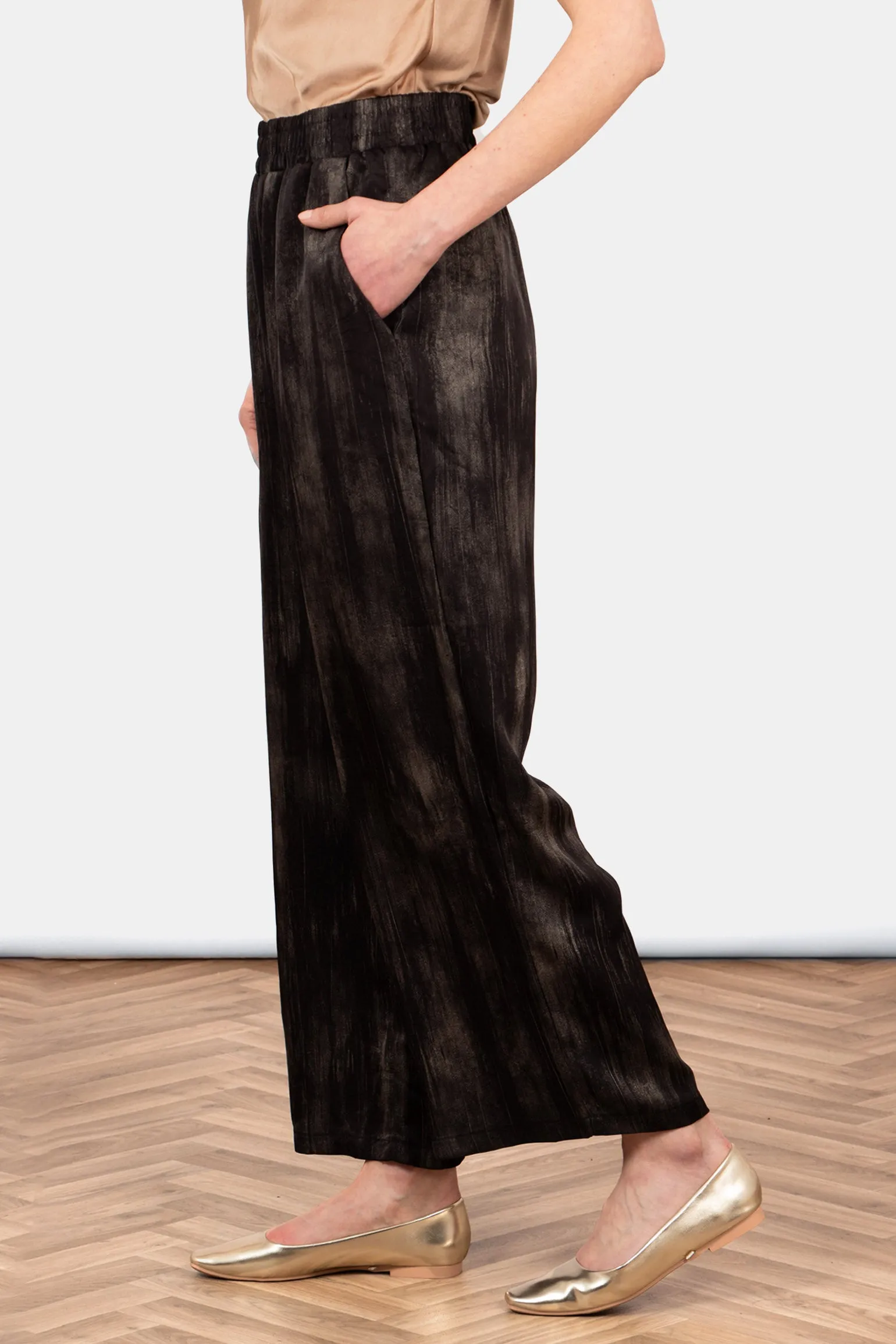 Carter Wide Leg Trousers - Black/Gold, Metallic Brushstroke