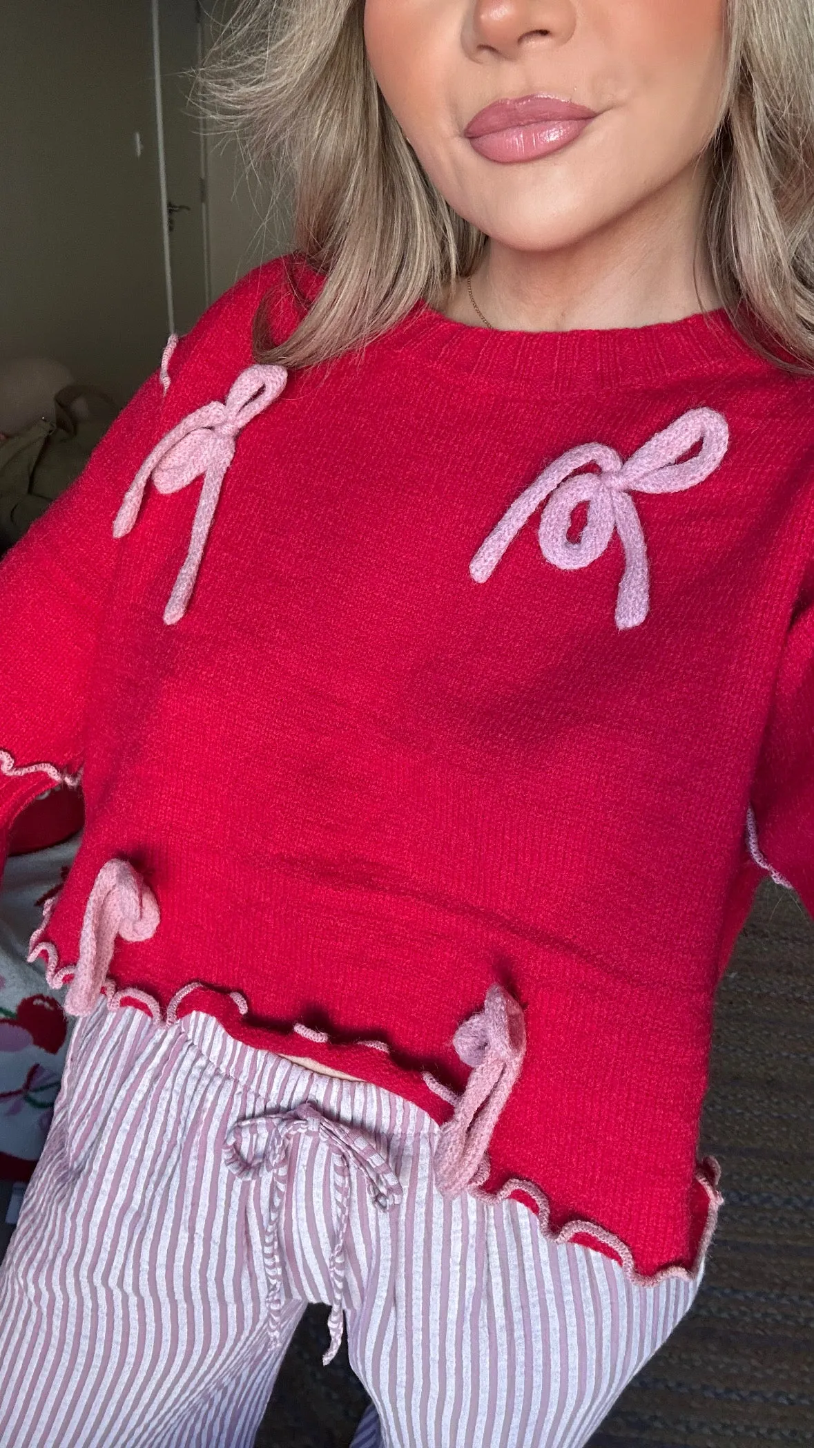 Red And Pink Cropped Bow Jumper