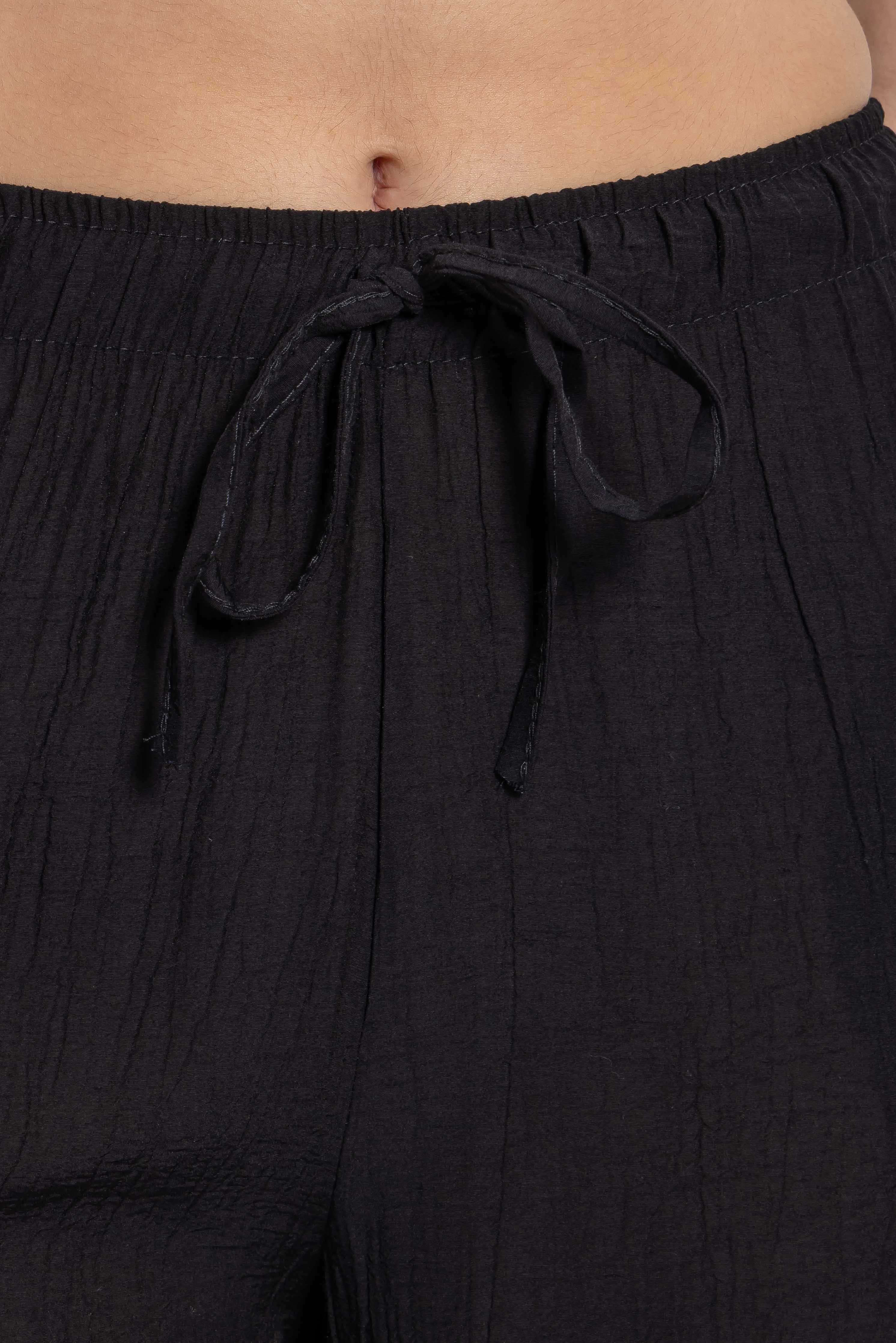 TEXTURED LIGHTWEIGHT TROUSERS