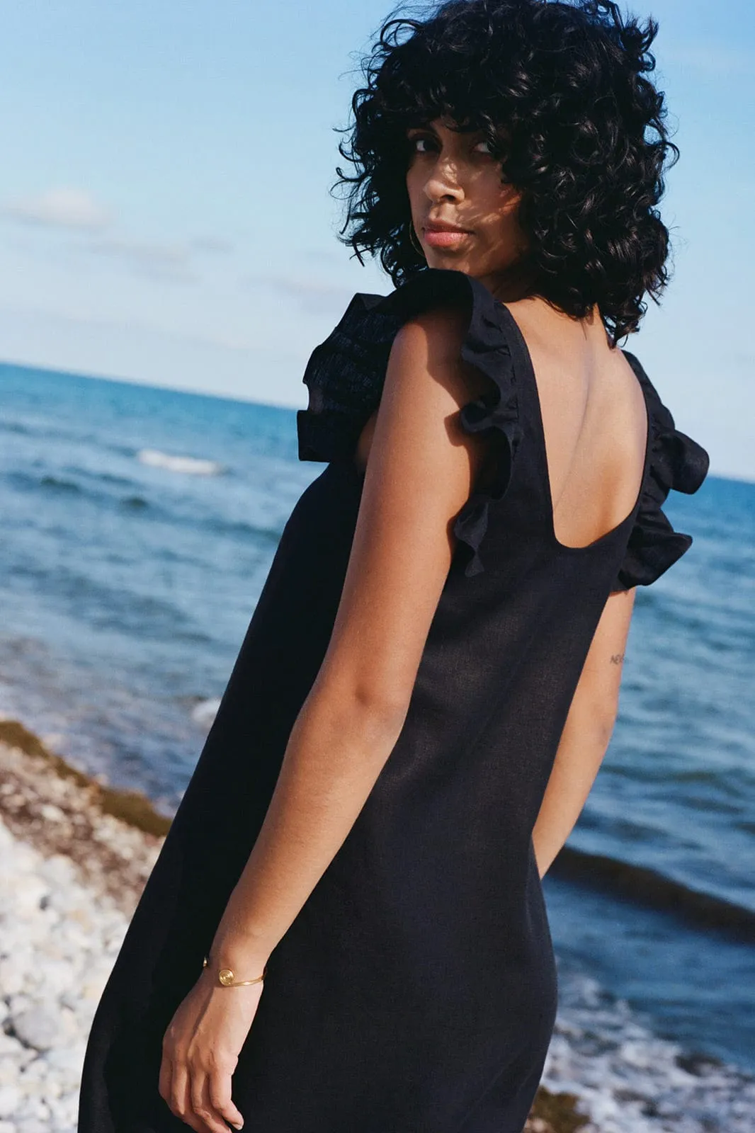 The Jane Ruffled Maxi Dress in black - Sample