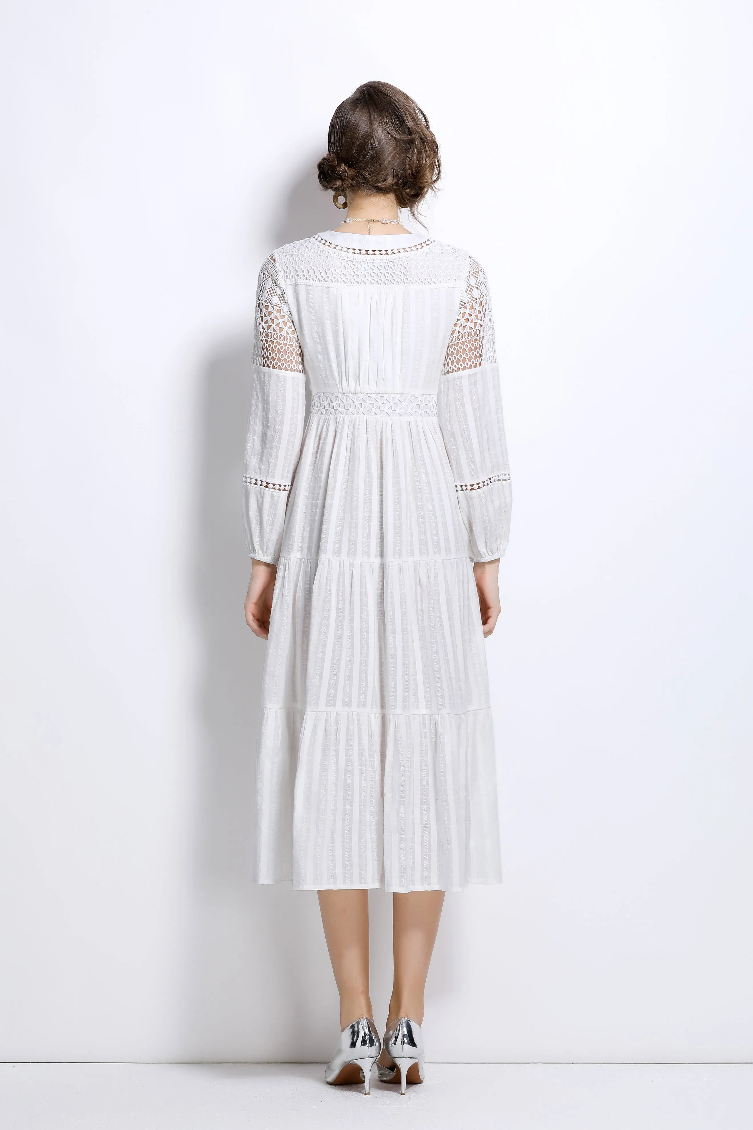 V-neck Balloon Sleeves Lace Buttons Maxi Dress