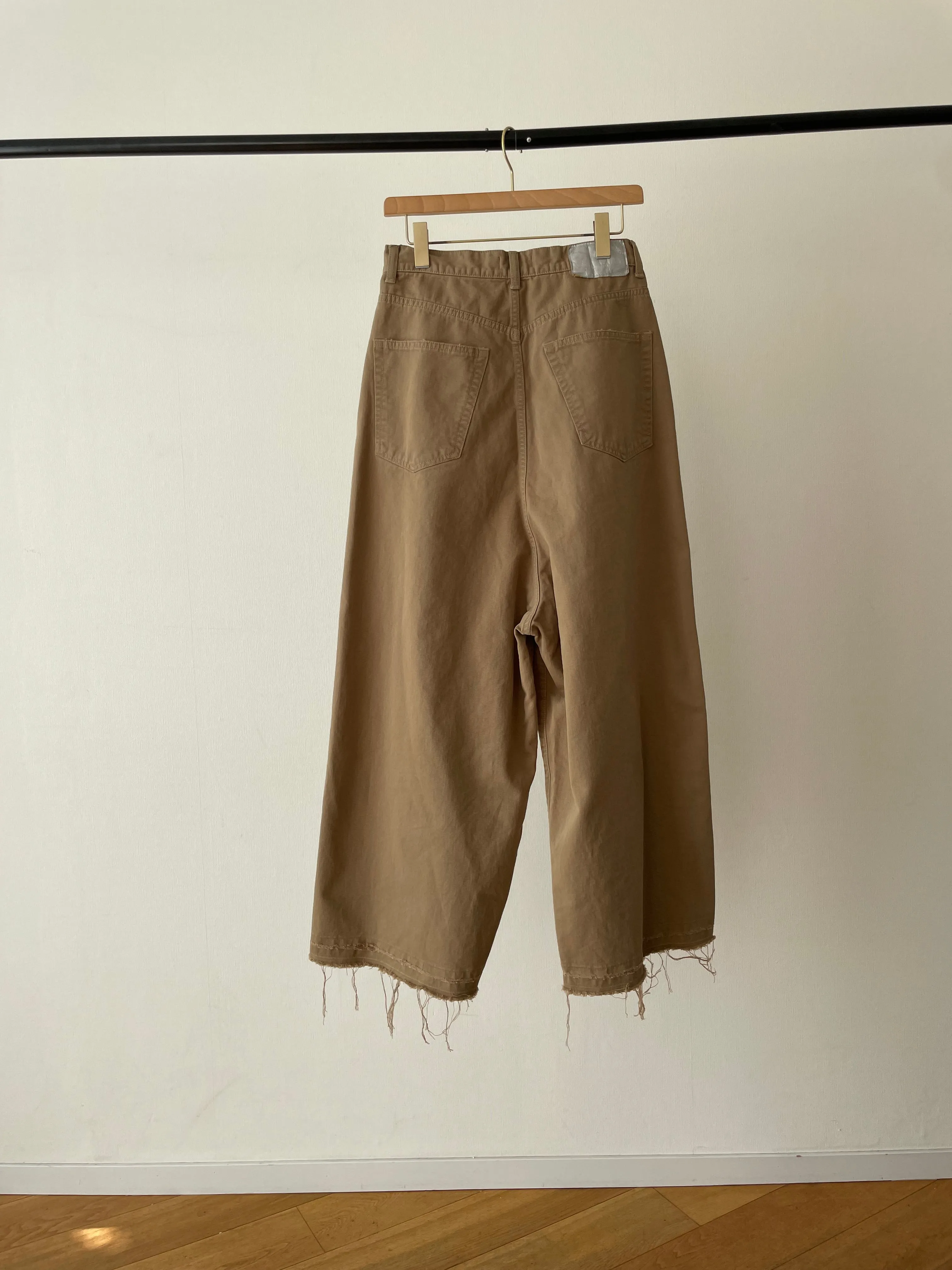 Wide Loose Chino